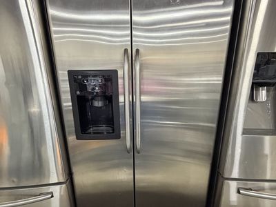 HUGE DEALS NOW! GE SIDE BY SIDE FRIDGE W-WARRANTY