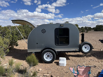 Teardrop camper trailer