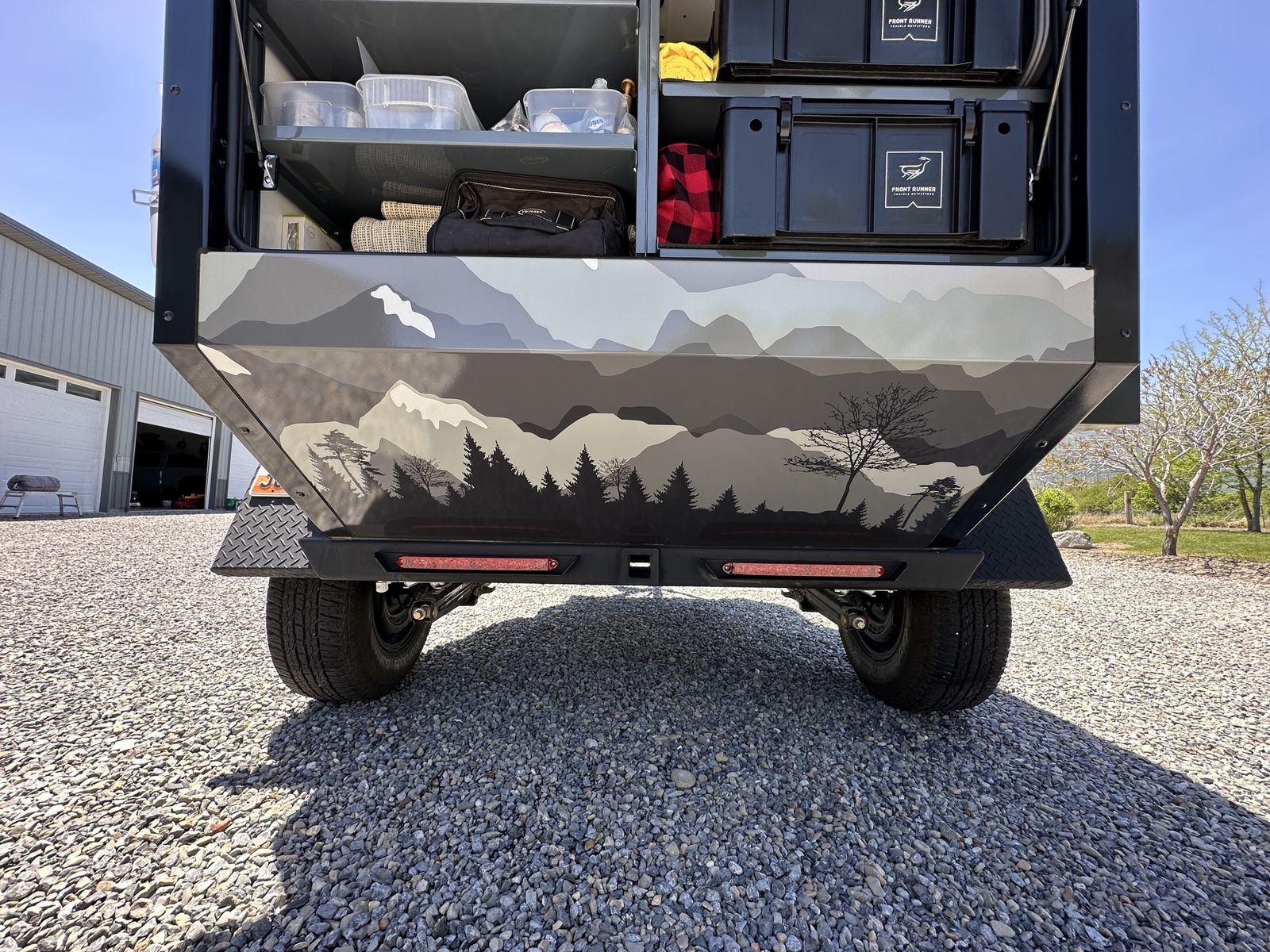 Main image 6
