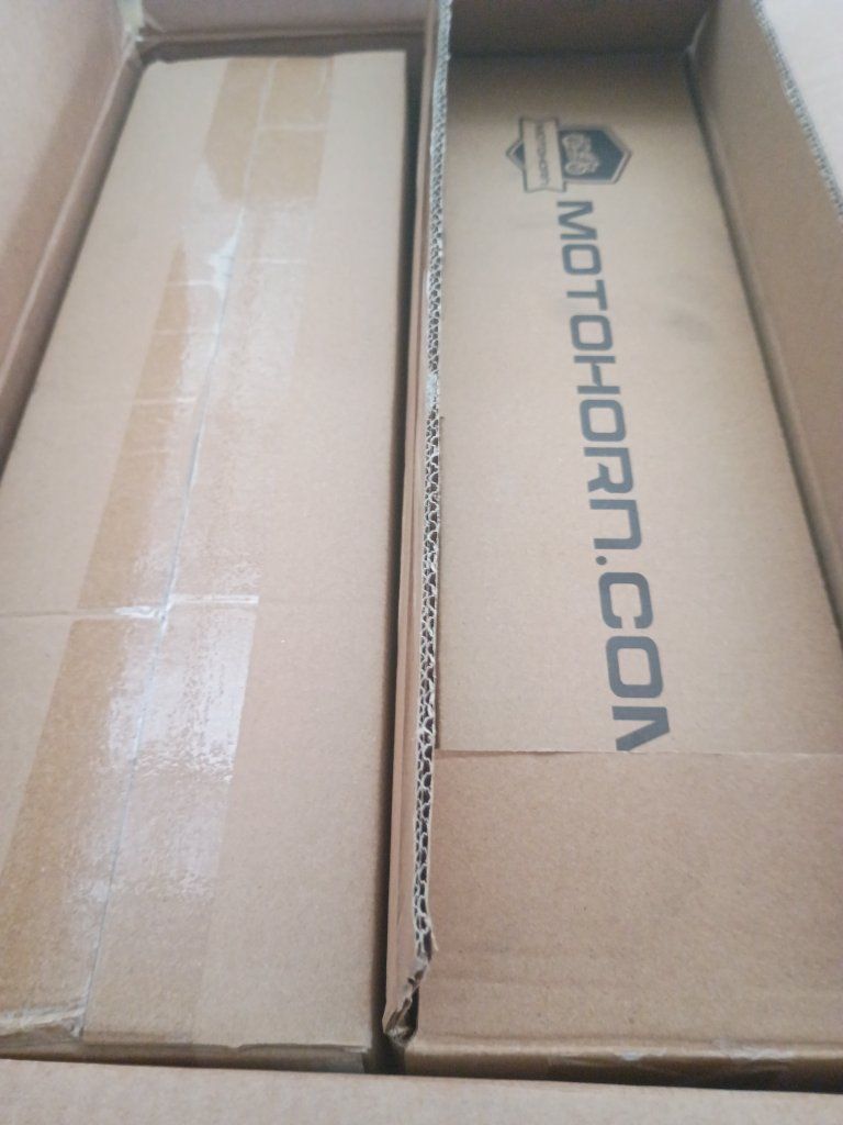 MotoHorn Motorcycle Air Horn Kit - Loud 139dB Sound, Easy Installation