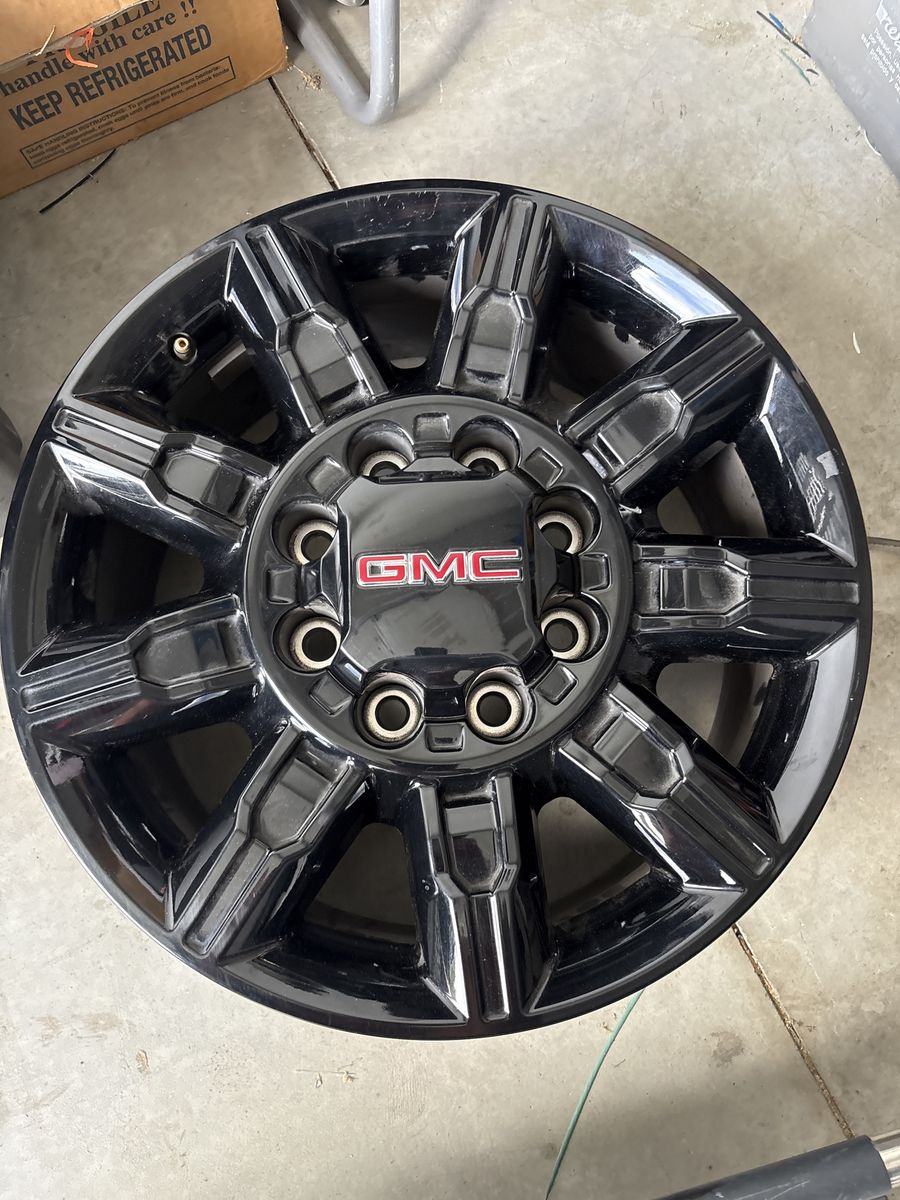 GMC AT4 20” wheels 