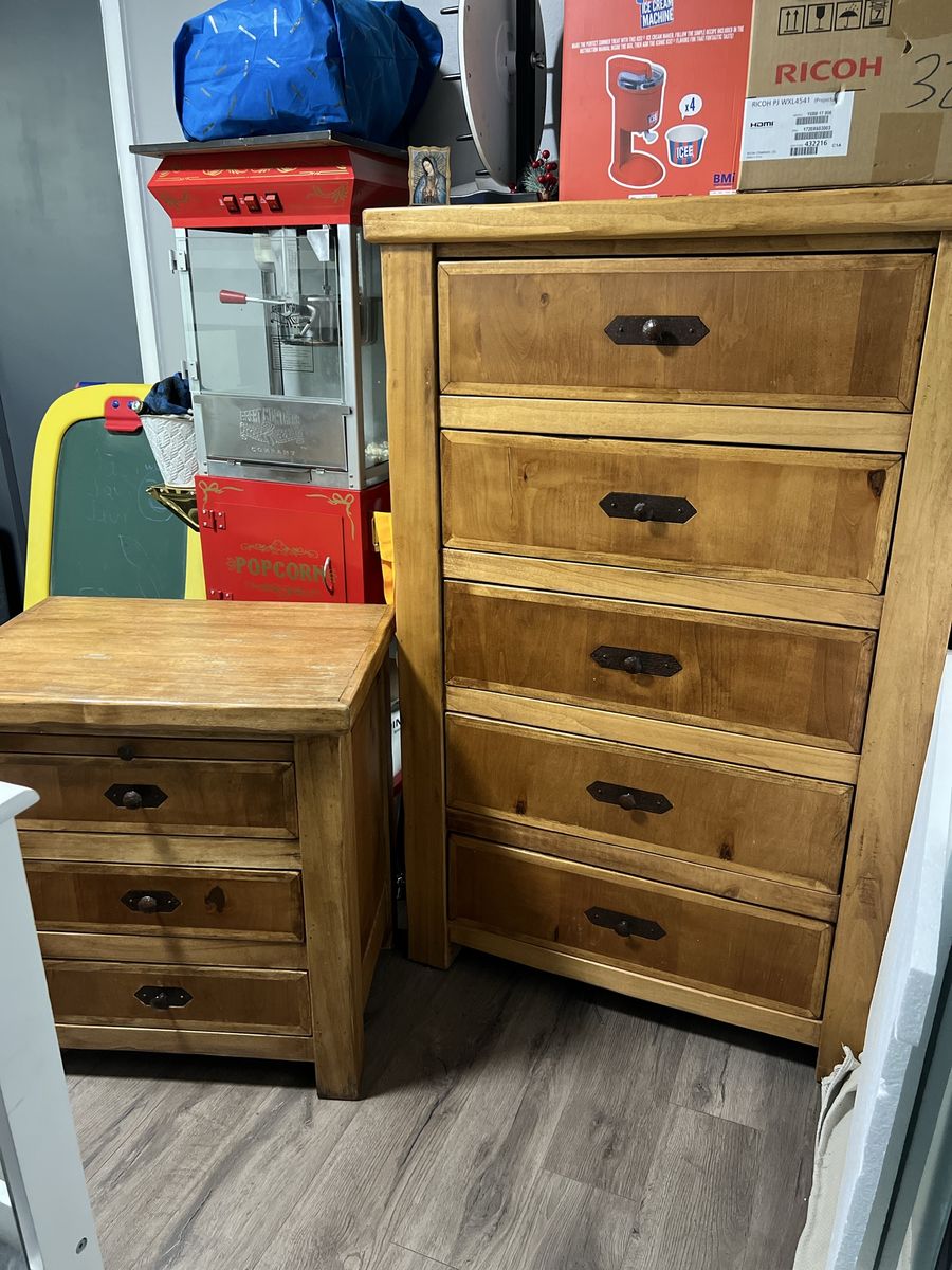 LA HACIENDA COLLECTION  Rustic Solid Wood Bedroom Set Dresser and Matching Nightstand