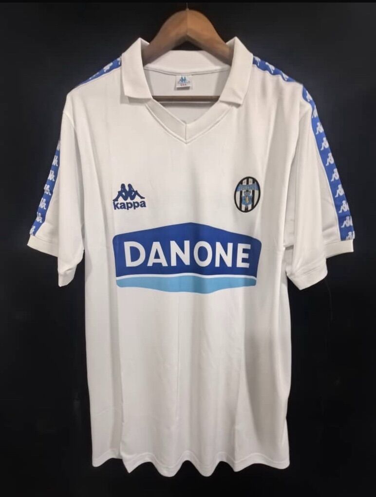 Juventus 1992 -95 jersey XL