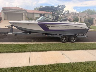 2015 Super Air Nautique 230