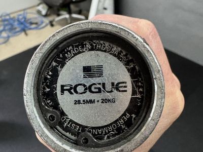 Rogue Fitness 20kg 28.5mm Olympic Barbell - Used