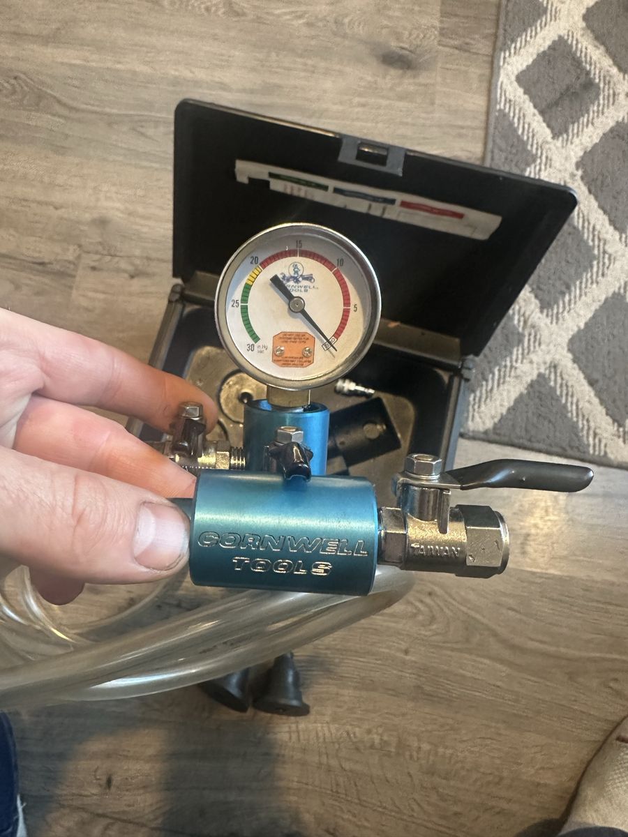 Cornwell cooling system vacuum filler coolant filler