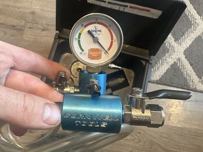 Cornwell cooling system vacuum filler coolant filler
