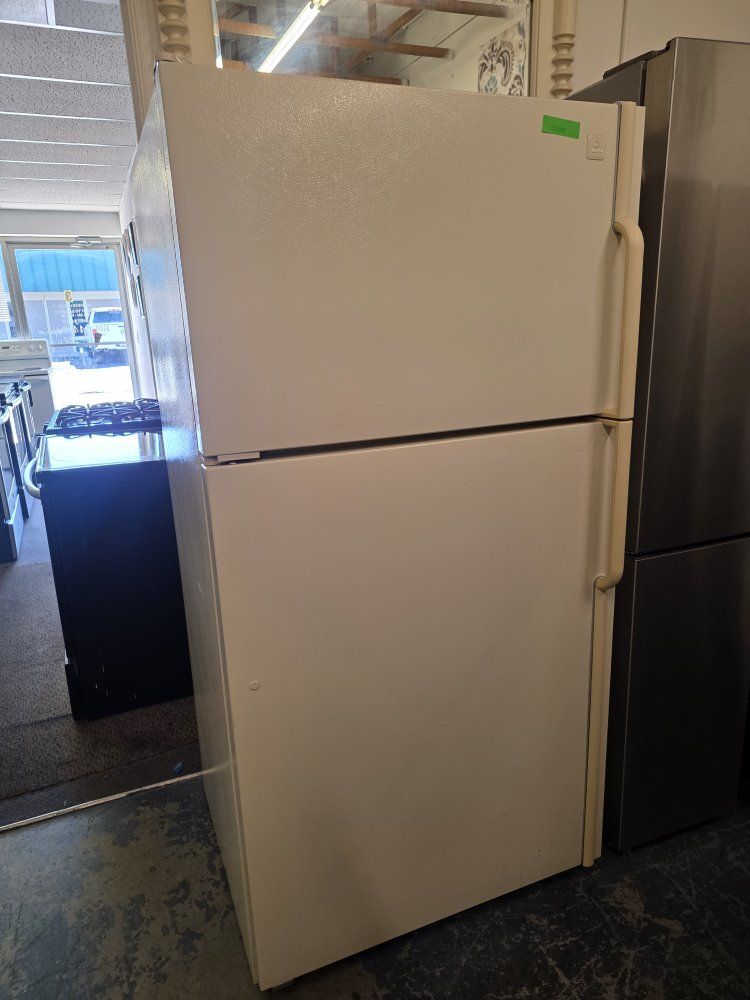 Light cream whirpool refrigerator 