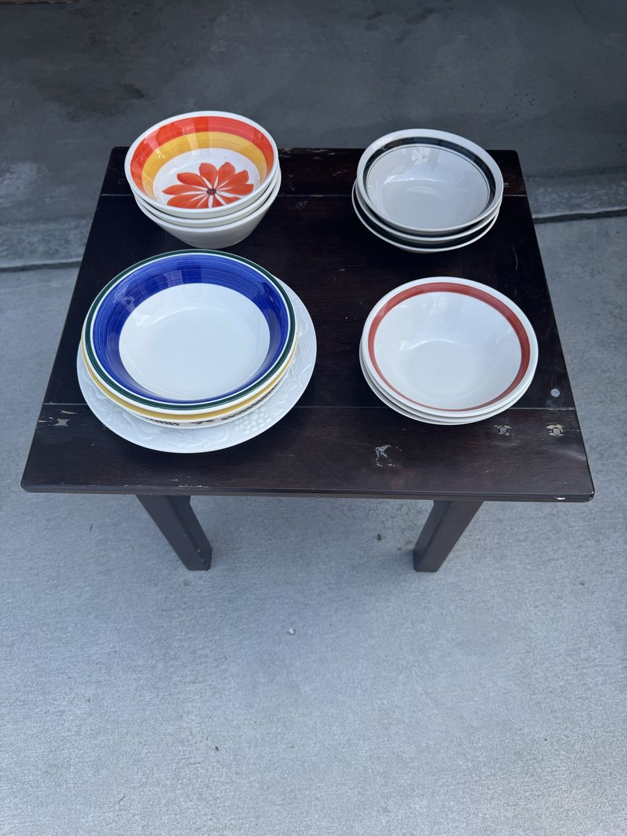 Assorted Ceramic & Stoneware Bowls and Plate Set