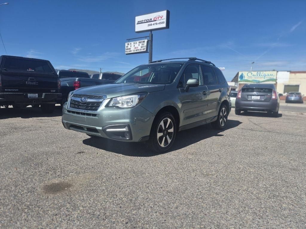 2017 SUBARU FORESTER 2.5i Premium