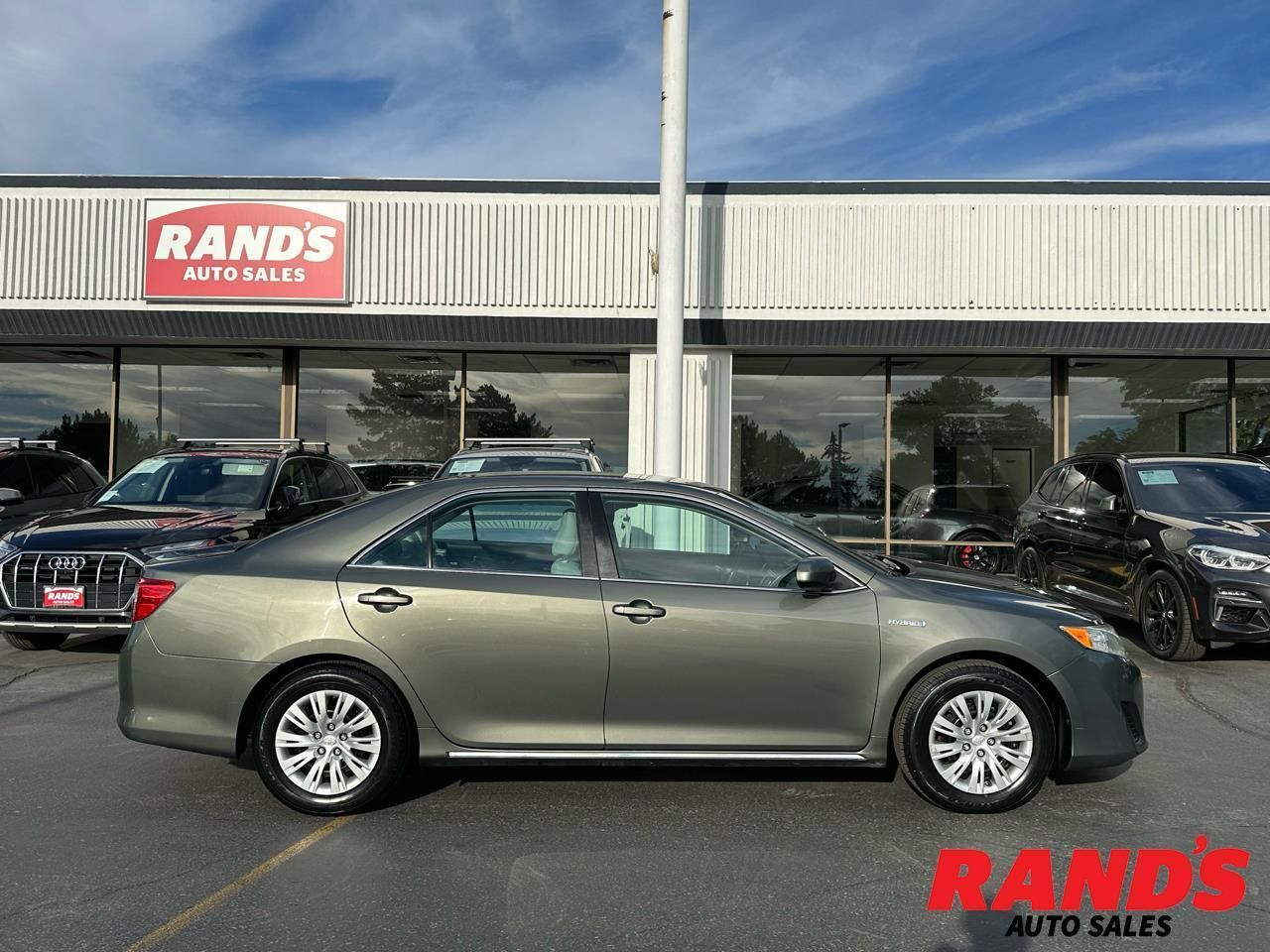 2014 Toyota Camry Hybrid LE
