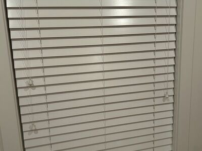 Hunter Douglas Blinds Set Of 3