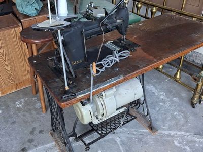 3 Antique Singer sewing machines