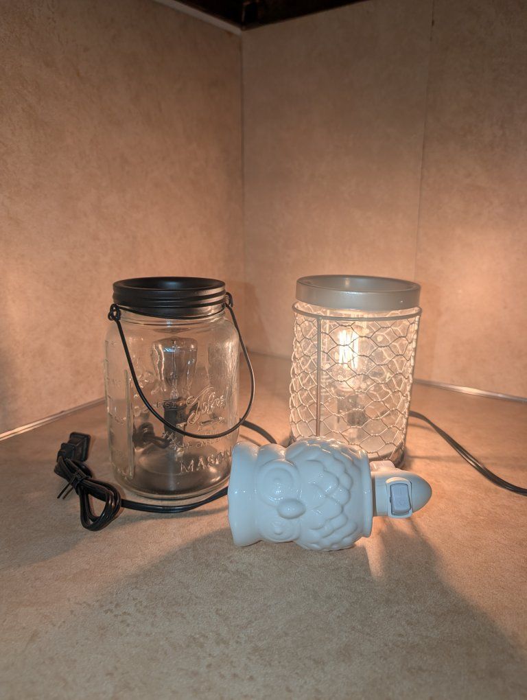 Lot of 7 Electric Wax Warmers - Pumpkin, Mason Jar, Owl, and Wire Mesh