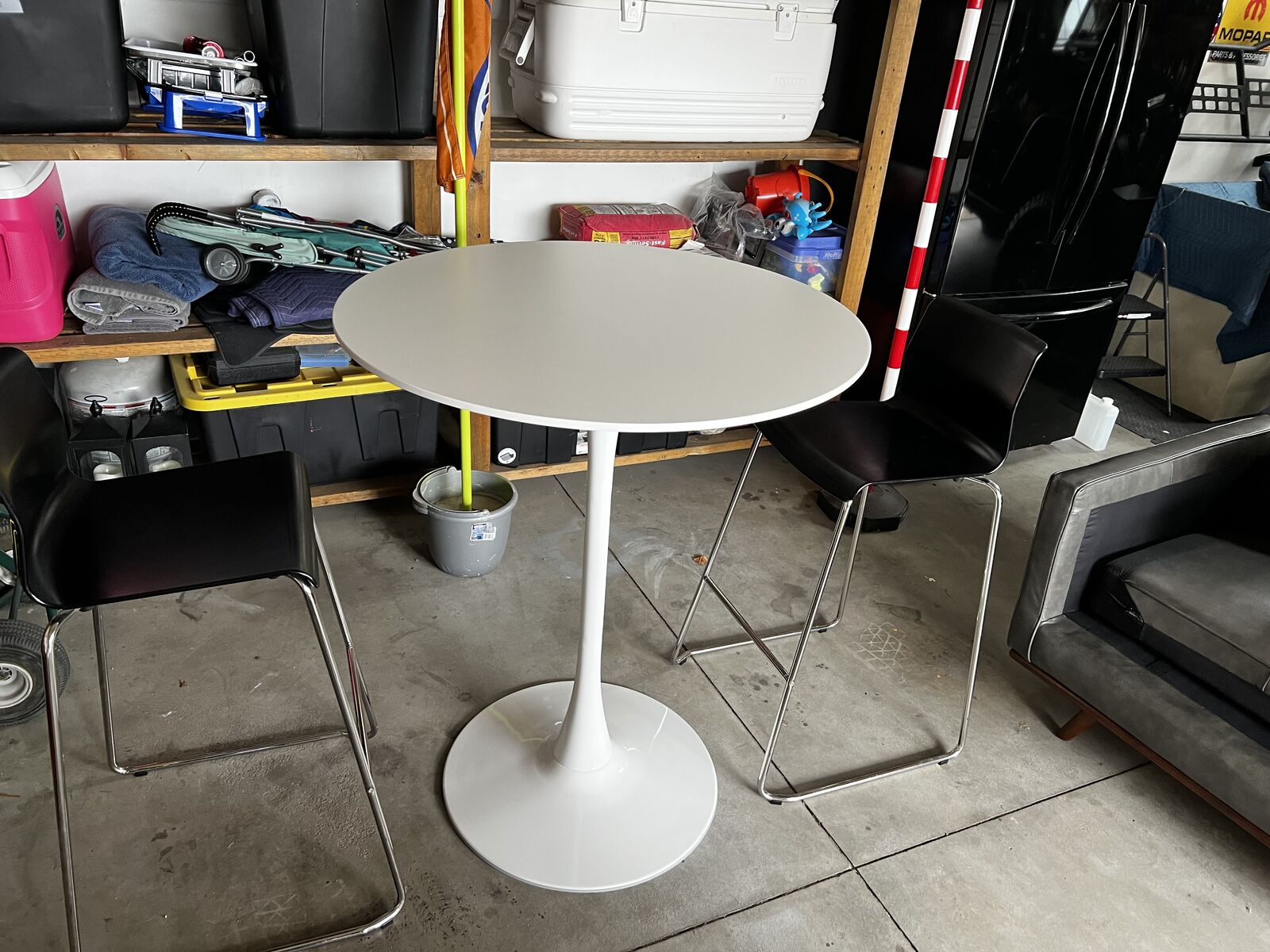 Modern style ikea chairs and table kitchen patio.