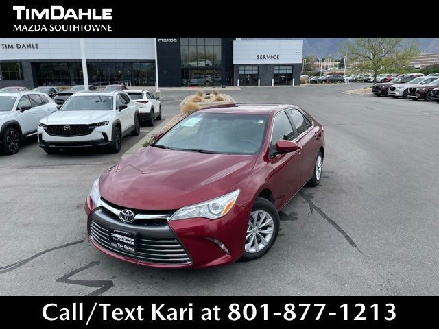 2017 TOYOTA CAMRY LE