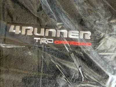 5th gen 2 row floor mats with cargo net