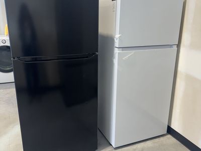 New Top Freezer 18 Cuft And 20cuft Refrigerators