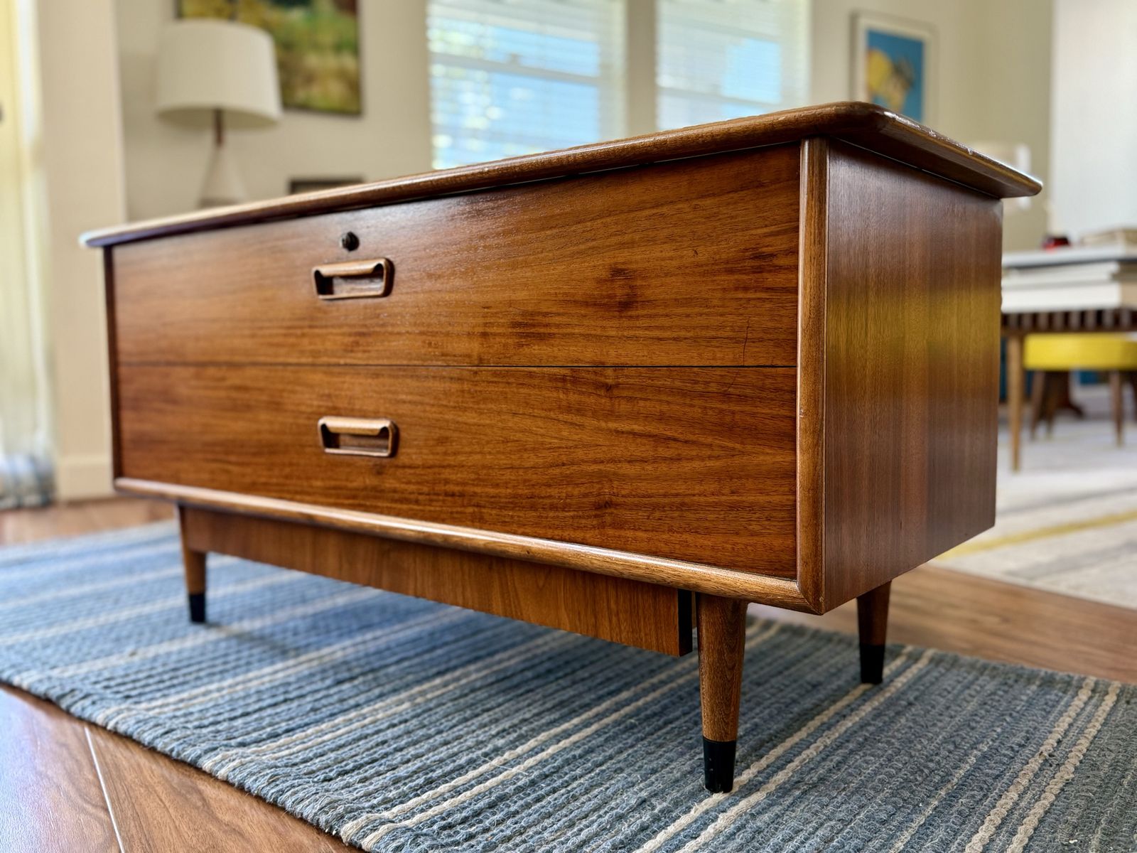 Vintage Lane Cedar Chest