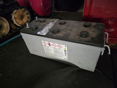 Truck, RV or Commercial Battery Napa 1110CCA