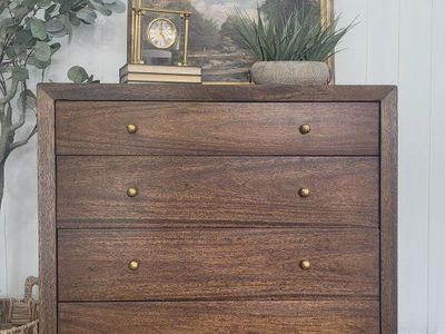Vintage mid century dresser