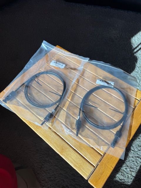 MC4 connertors 10awg x 5'