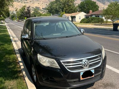 2011 Volkswagen Tiguan SEL 4Motion