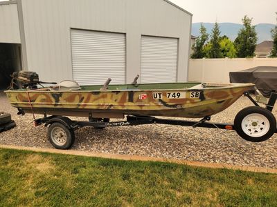 Fishing boat