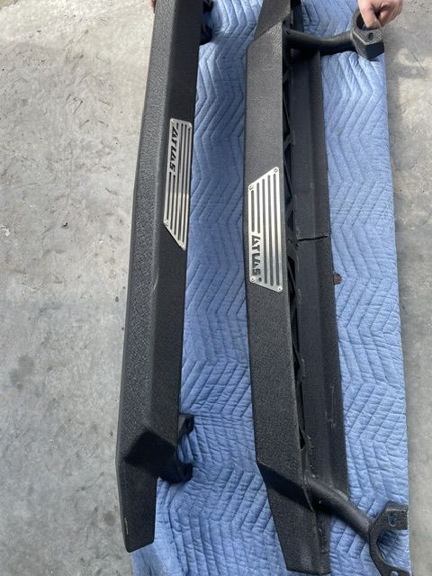 Atlas rock rails - Black Textured Finish