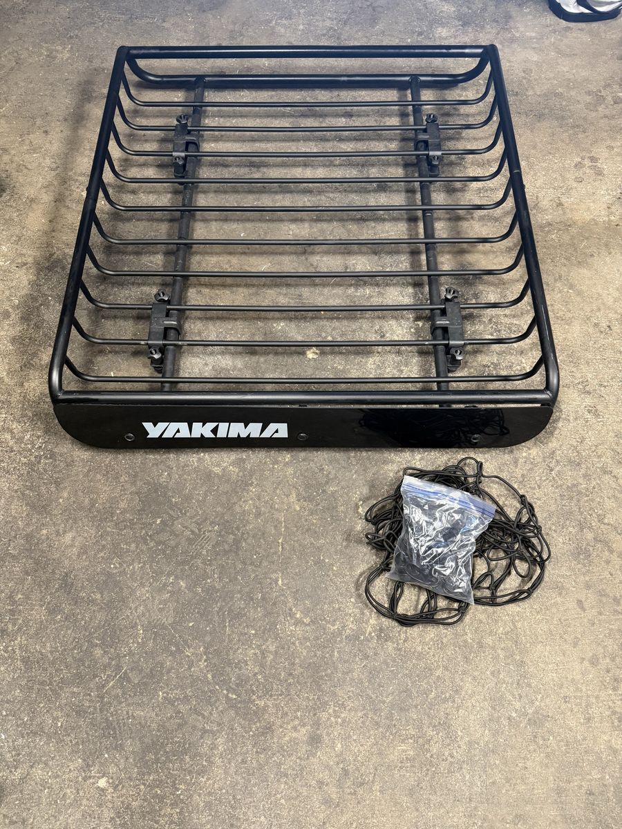 Yakima Rooftop Basket w/ Cargo Net