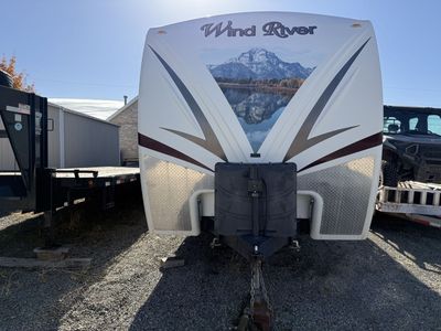 2014 Outdoors RV Wind River 250RLSW (Four Seasons)