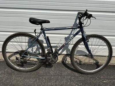 Univega Alpina Uno 18” Mountain Bike
