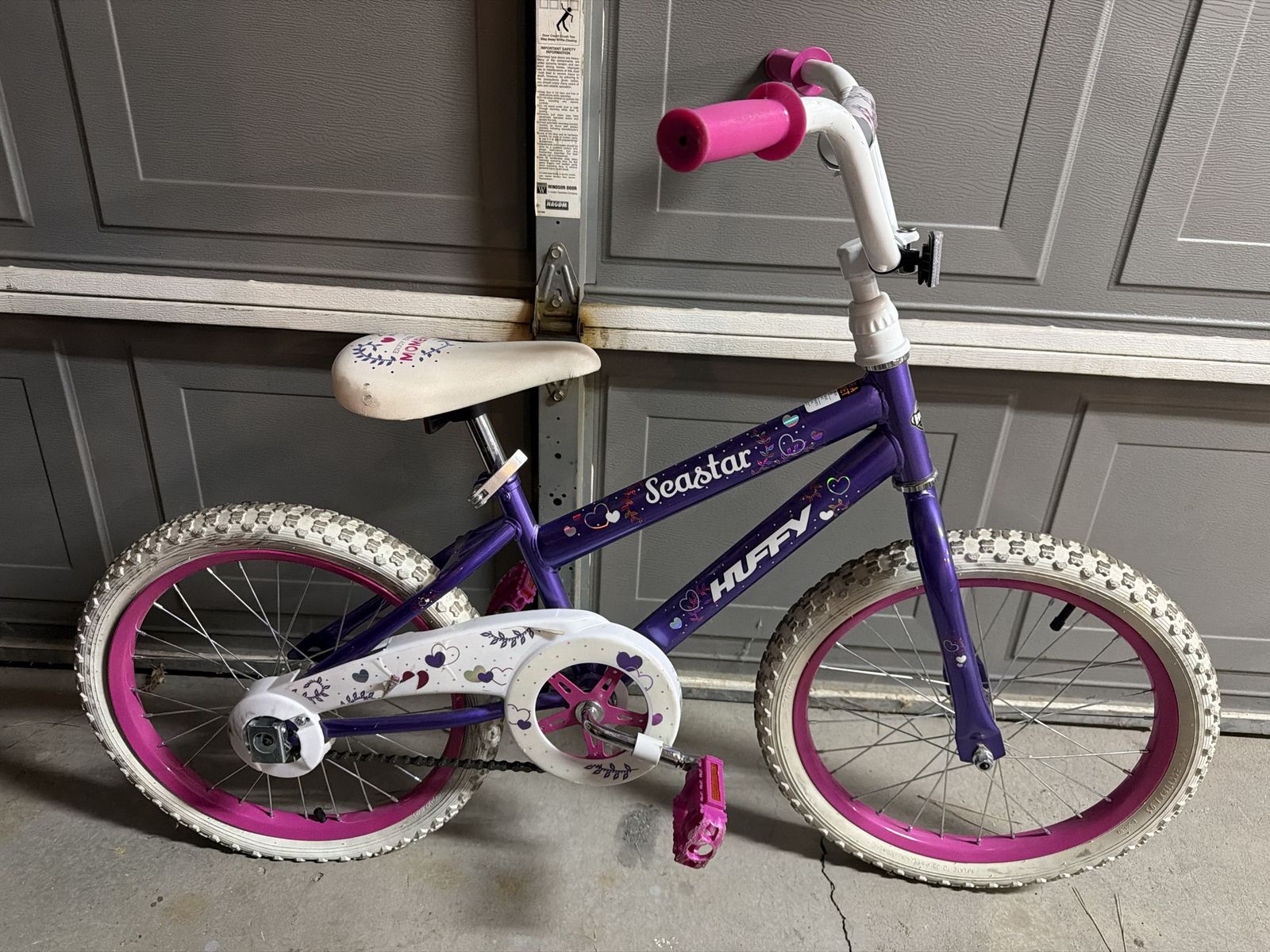 Girls bike