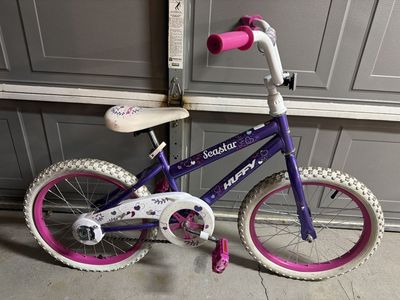 Girls bike