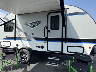 2017 Jayco Hummingbird 17BH Baja Edition
