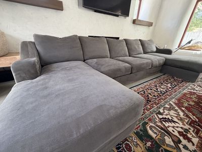 Deep Grey U-shaped Sectional