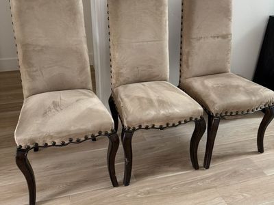 Set of 8 Pottery Barn Calais Chairs