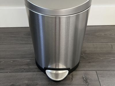 Simplehuman Semi-Round Trash Step Can 6L | Brushed