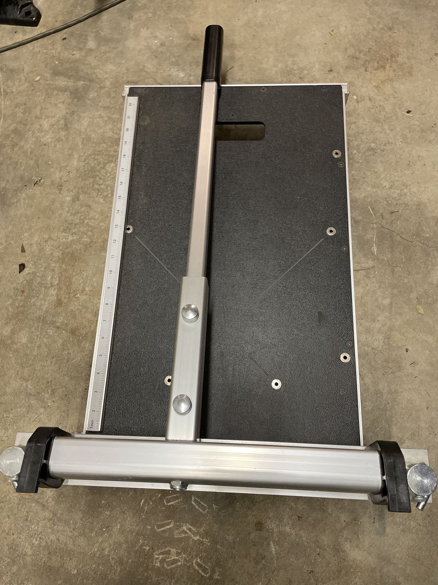 Robert’s flooring cutter 13”