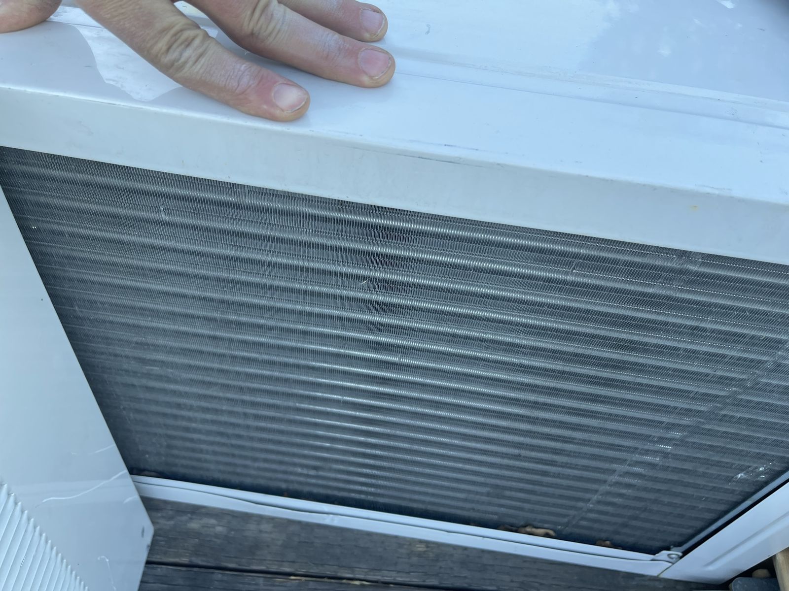 Window AC Unit - Power Mfg. Corp., 115V, 60Hz - Used Condition