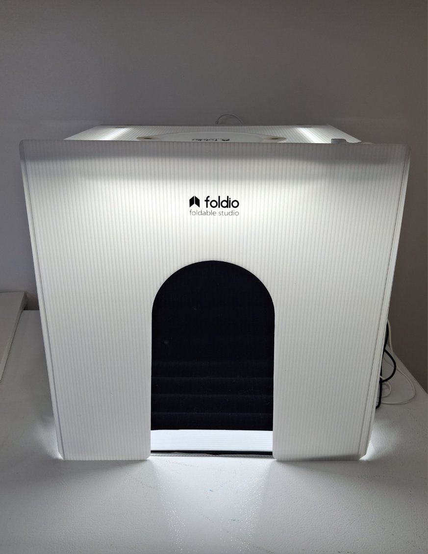 Foldio Photography Light Box