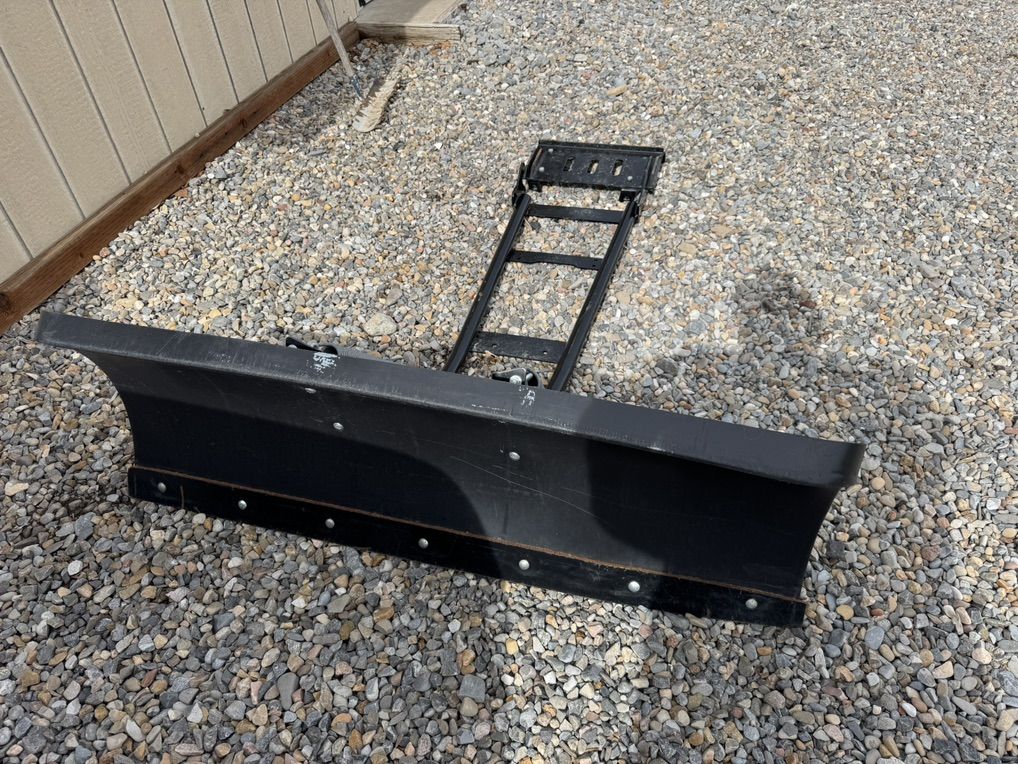 Main image 12