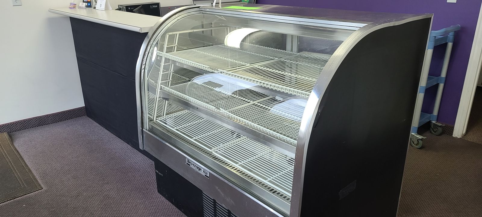 Bakery Case - Beverage Air