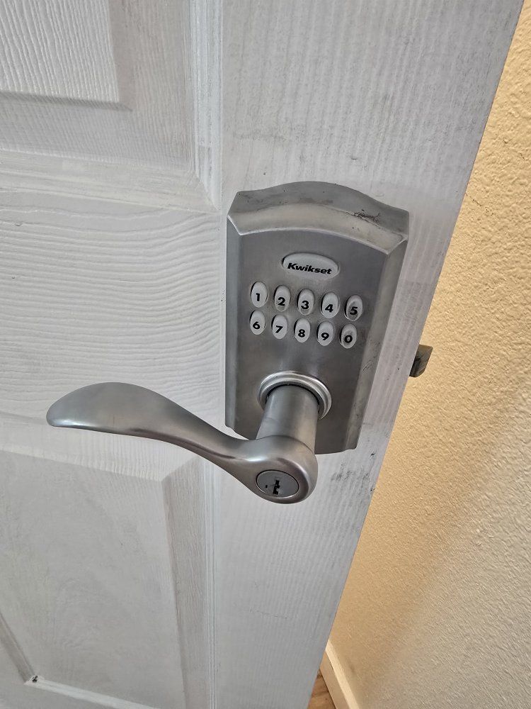 kwikset smart lock