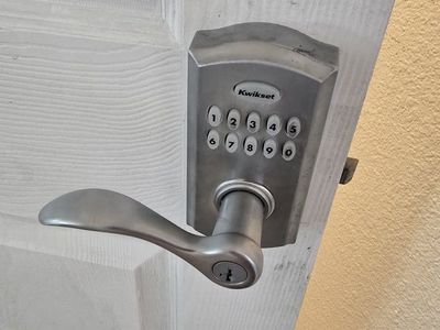 kwikset smart lock
