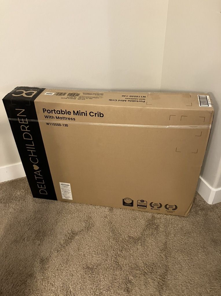 New Mini Crib