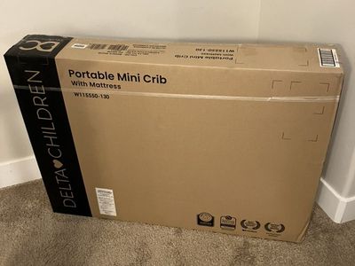 New Mini Crib