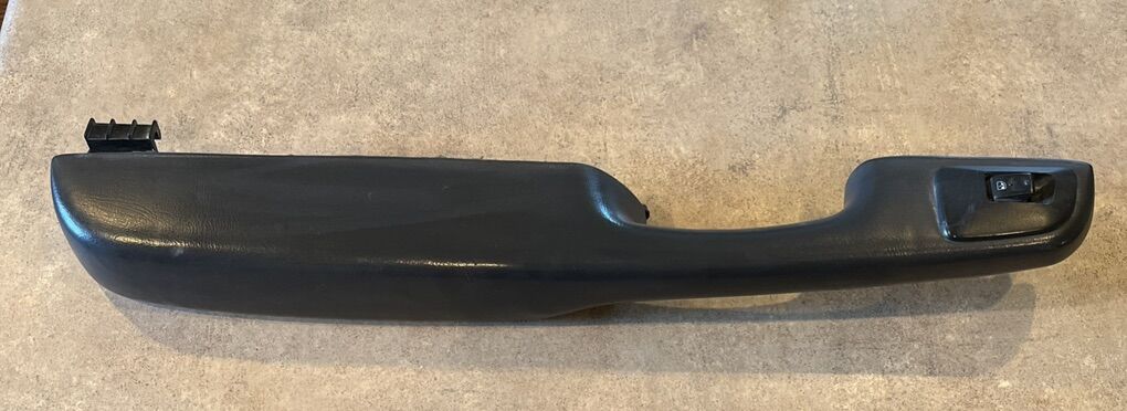 1999 - 2006 GMC Door Handle Armrest Gray Rear Left