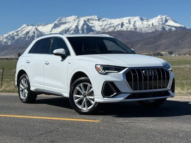 2025 Audi Q3 quattro S line Premium 45 TFSI
