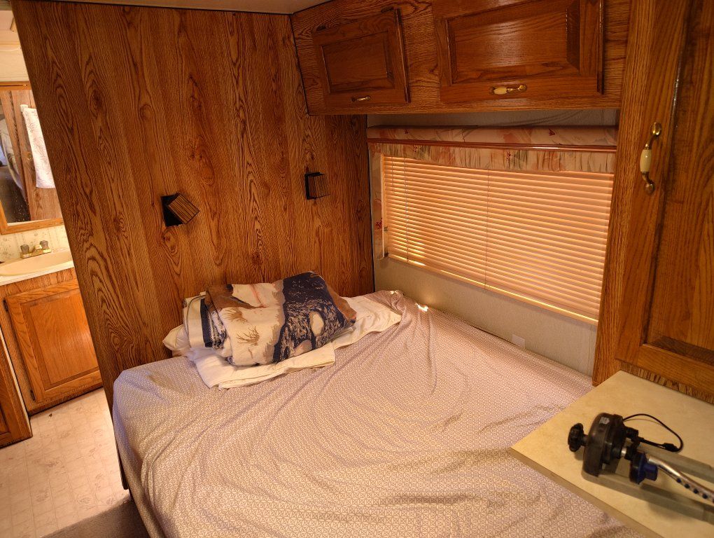 Main image 4